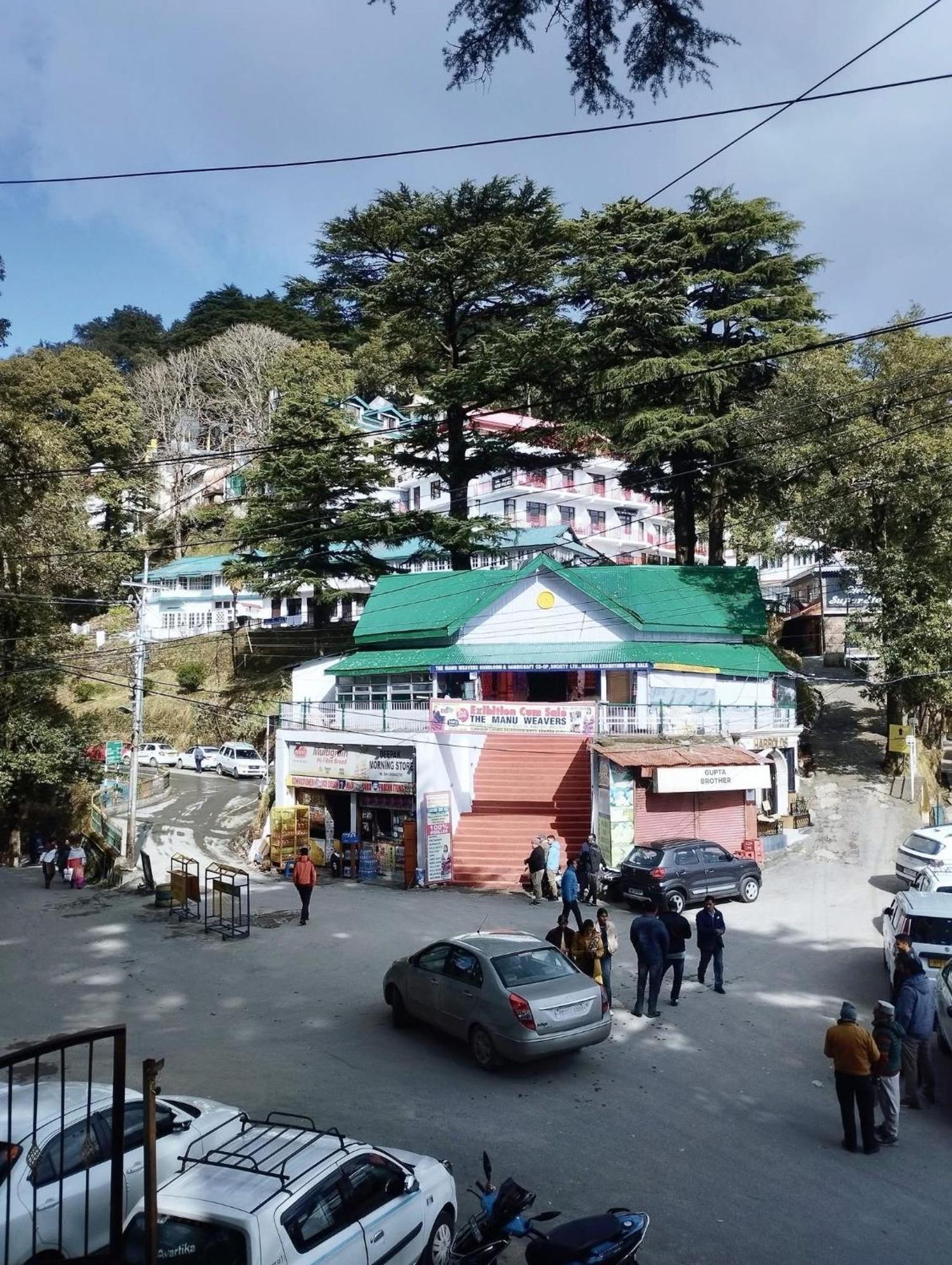 Aditya Homestay Dalhousie Eksteriør billede
