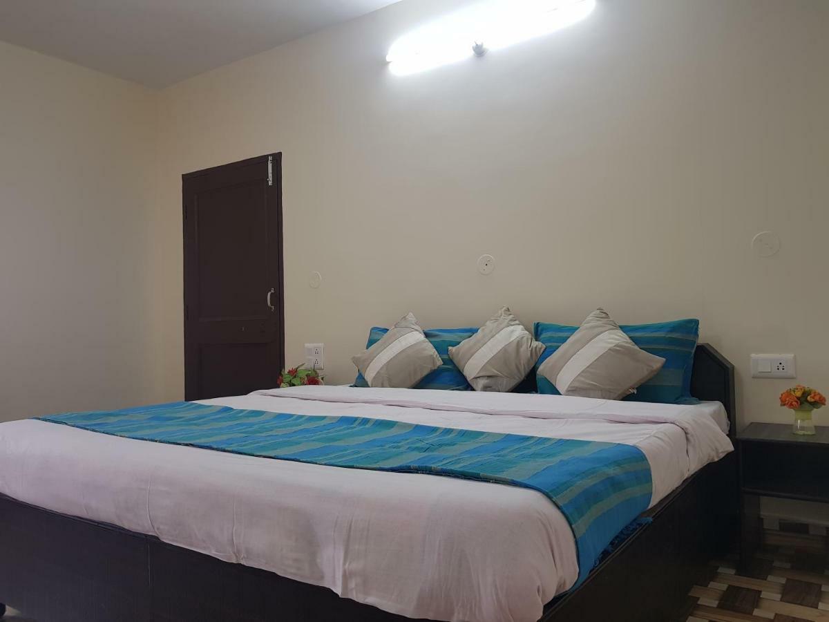 Aditya Homestay Dalhousie Eksteriør billede